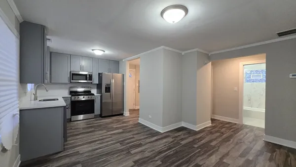 $159,900 | 17092 Jodave Avenue, Hazel Crest, IL 60429