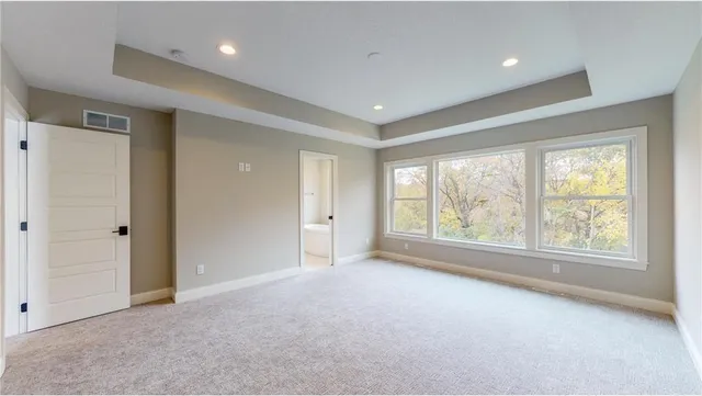 $1,500,000 | 4044 Merriam Road, Minnetonka, MN 55305