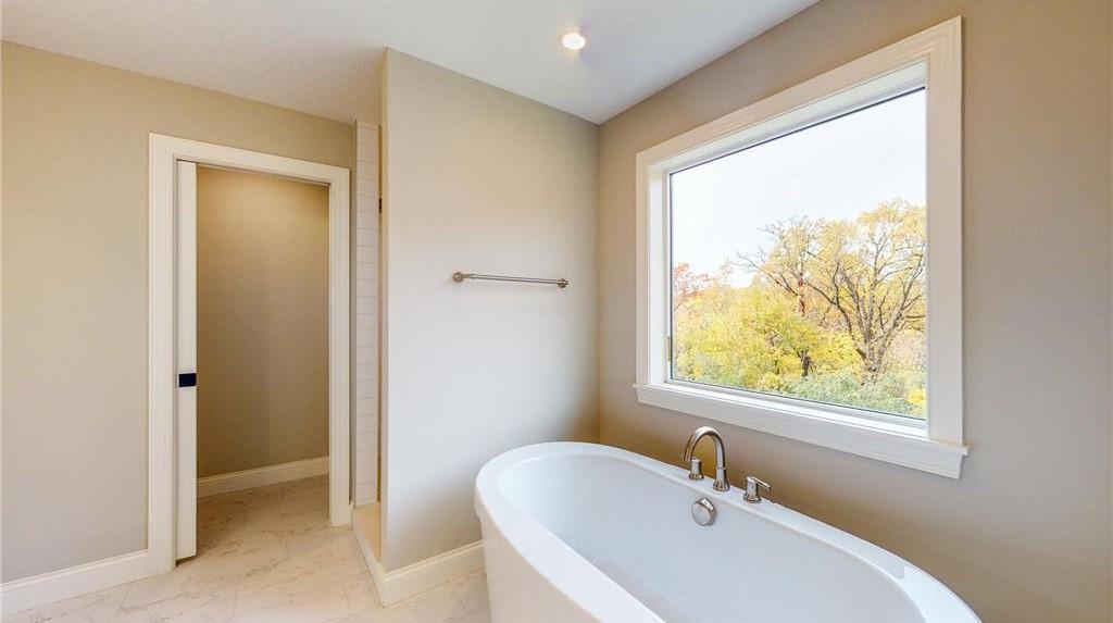 4044 Merriam Road Minnetonka, MN 55305 - Photo 4 of 7