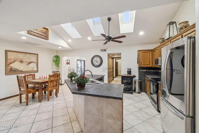 $950,000 | 7715 South Alder Drive, Tempe, AZ 85284