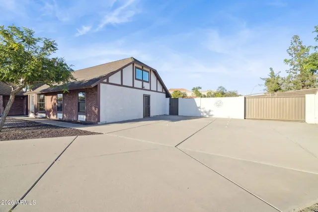 $950,000 | 7715 South Alder Drive, Tempe, AZ 85284