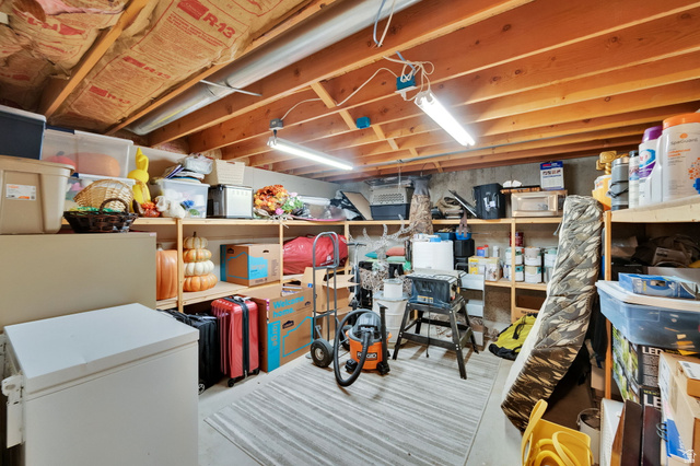 1506 Lakeview Drive Bountiful, UT 84010 - Photo 32 of 58 View of storage