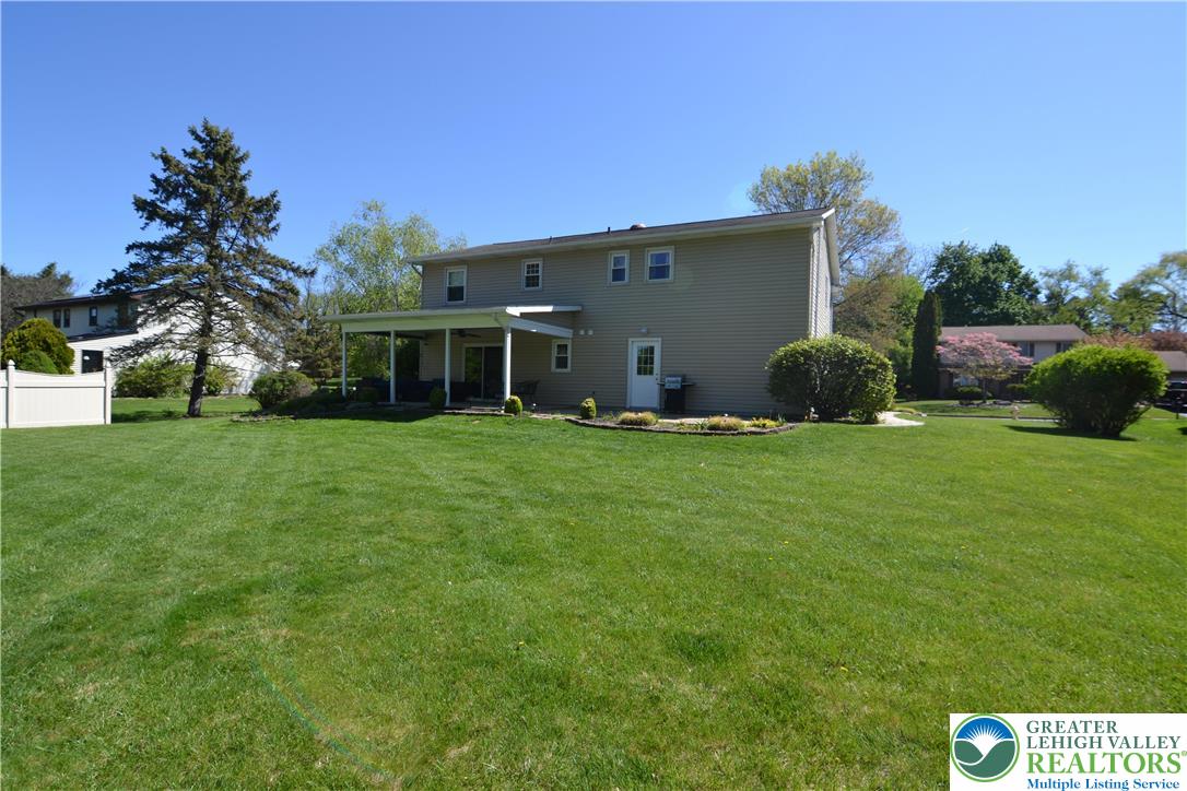 3071 Athena Drive Bethlehem, PA 18017 - Photo 4 of 27 a view of house with backyard