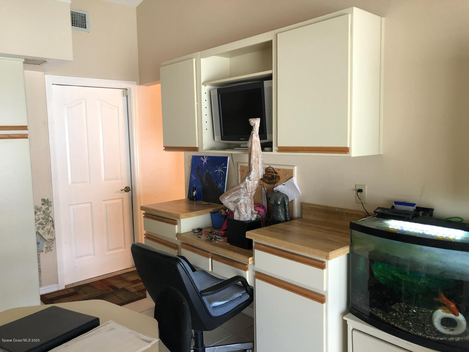 333 Pine Ridge Lane Melbourne, FL 32940 - Photo 6 of 17 IMG_0323 (1)