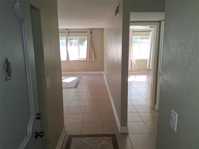$164,900 | 5720 Northeast 22nd Way, Unit 406, Fort Lauderdale, FL 33308