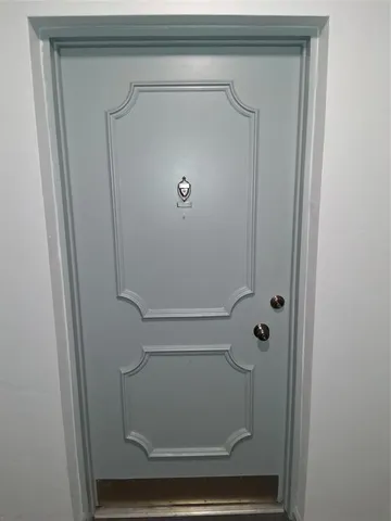 $164,900 | 5720 Northeast 22nd Way, Unit 406, Fort Lauderdale, FL 33308