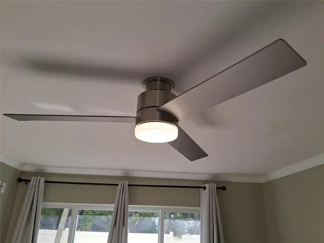 $164,900 | 5720 Northeast 22nd Way, Unit 406, Fort Lauderdale, FL 33308