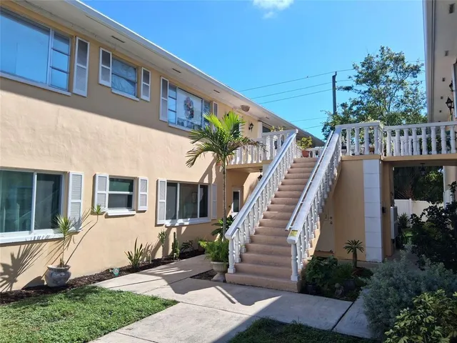 $164,900 | 5720 Northeast 22nd Way, Unit 406, Fort Lauderdale, FL 33308