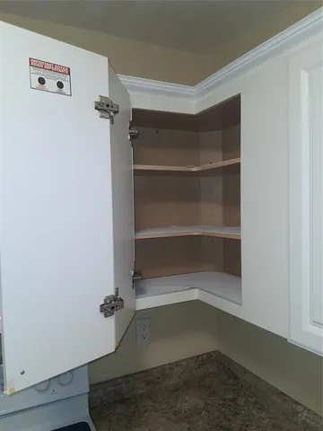 $164,900 | 5720 Northeast 22nd Way, Unit 406, Fort Lauderdale, FL 33308