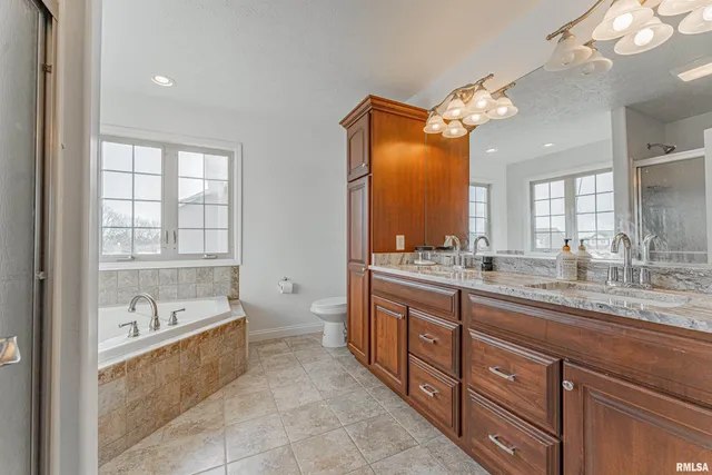 $315,000 | 1236 Blue Bill Way, Normal, IL 61761