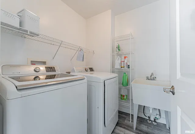 $315,000 | 1236 Blue Bill Way, Normal, IL 61761