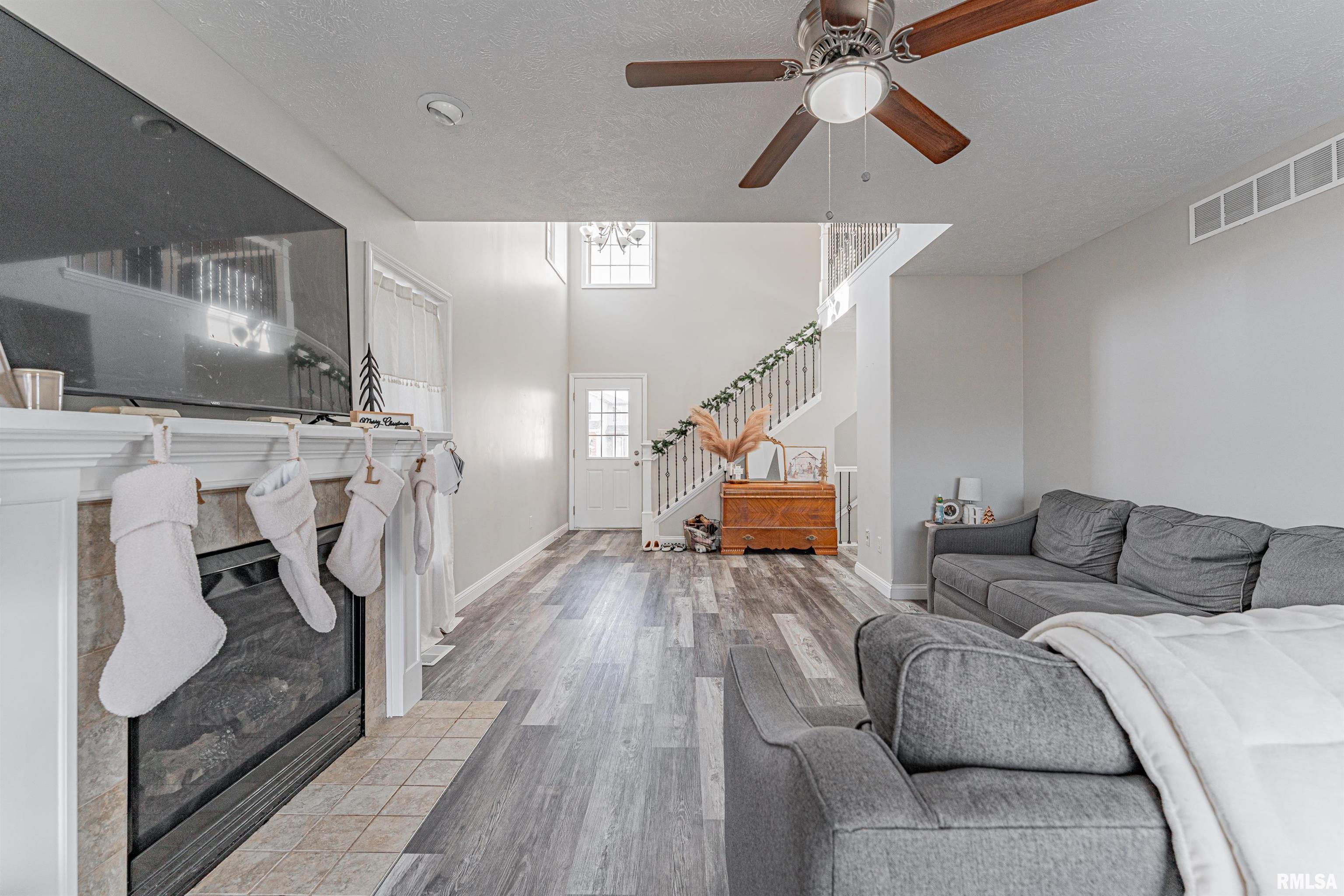 1236 Blue Bill Way Normal, IL 61761 - Photo 8 of 47