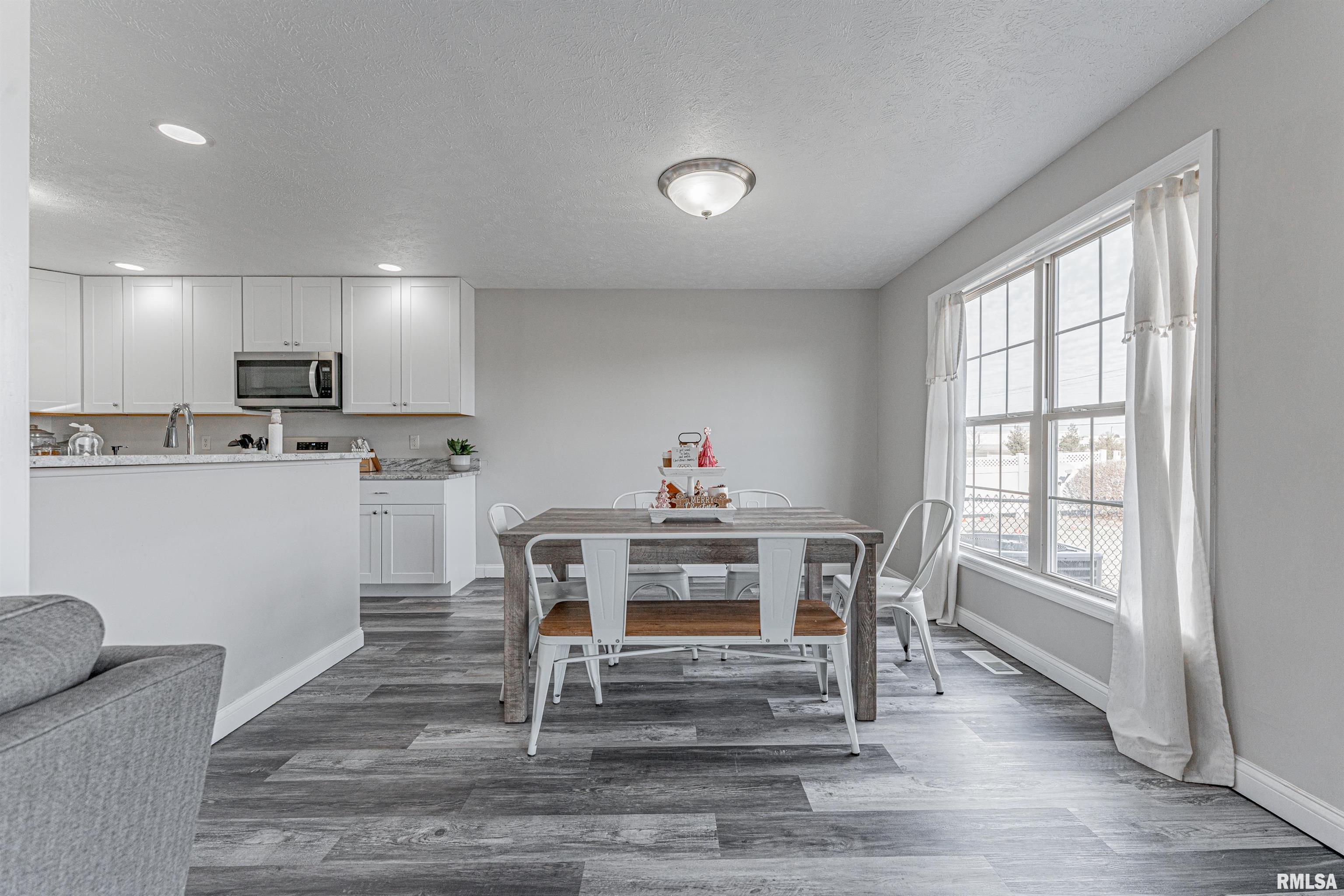 1236 Blue Bill Way Normal, IL 61761 - Photo 10 of 47