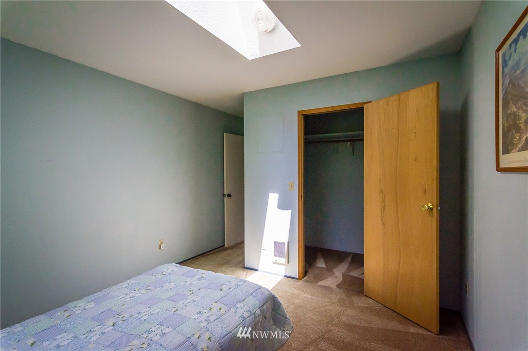5335 140th Avenue Southwest Rochester, WA 98579 - Photo 13 of 24