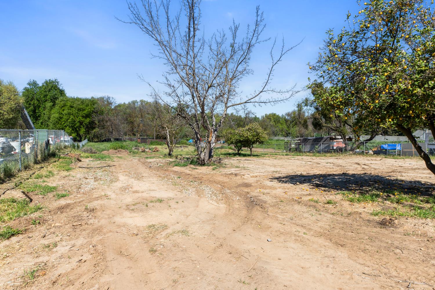 1821 River Road Modesto, CA 95351 - Photo 12 of 49