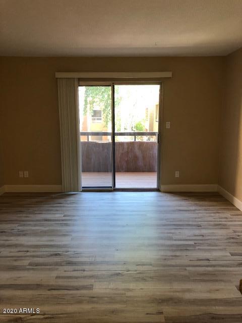 2625 East Indian School Road, Unit 204 Phoenix, AZ 85016 - Photo 19 of 20 Living Room