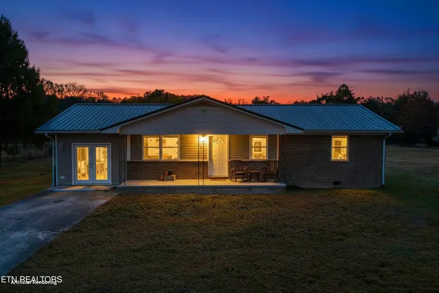 $276,900 | 508 Highway 73, Newport, TN 37821