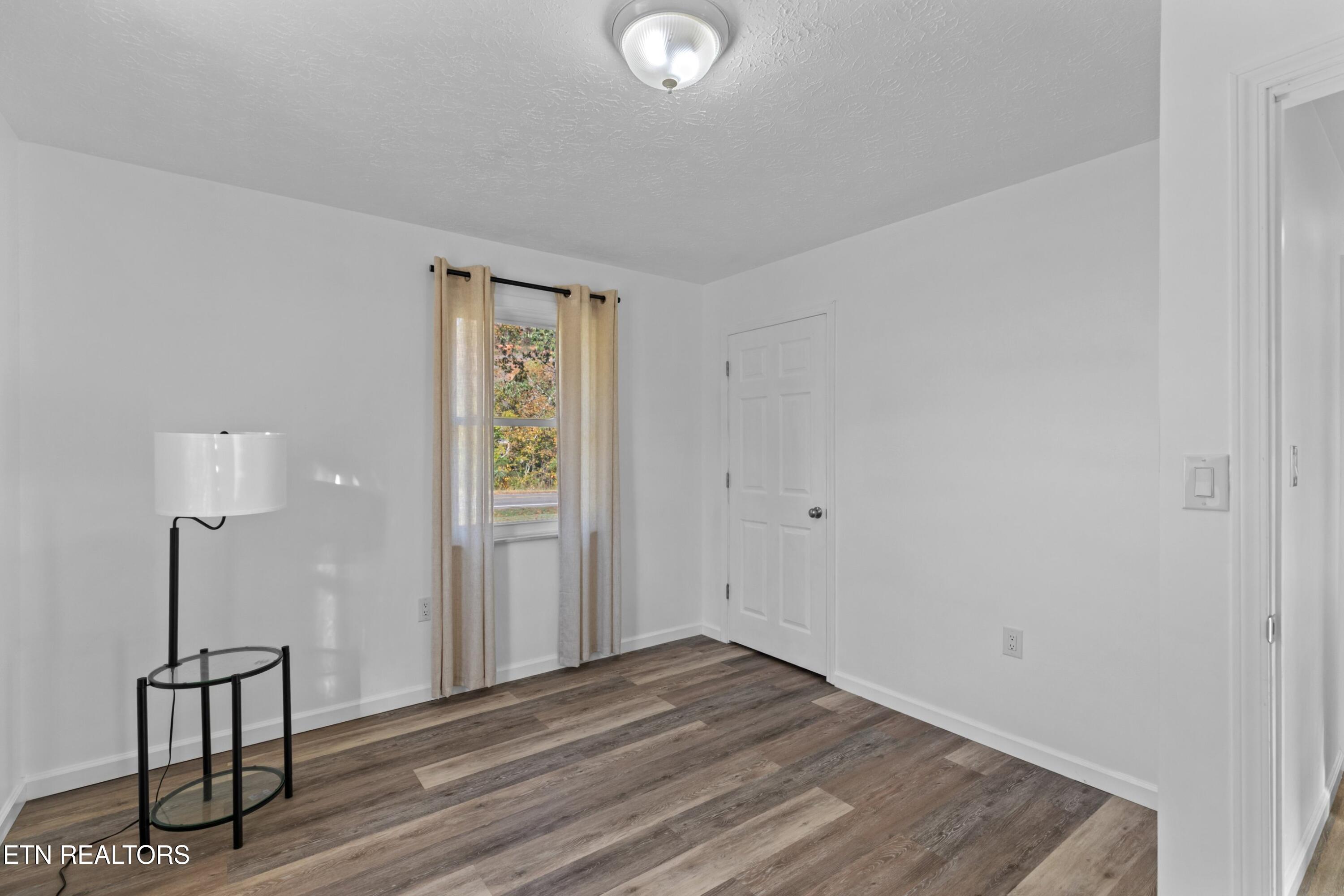 508 Highway 73 Newport, TN 37821 - Photo 14 of 28 017-508Tennessee73-Newport-TN-37821-SMAL