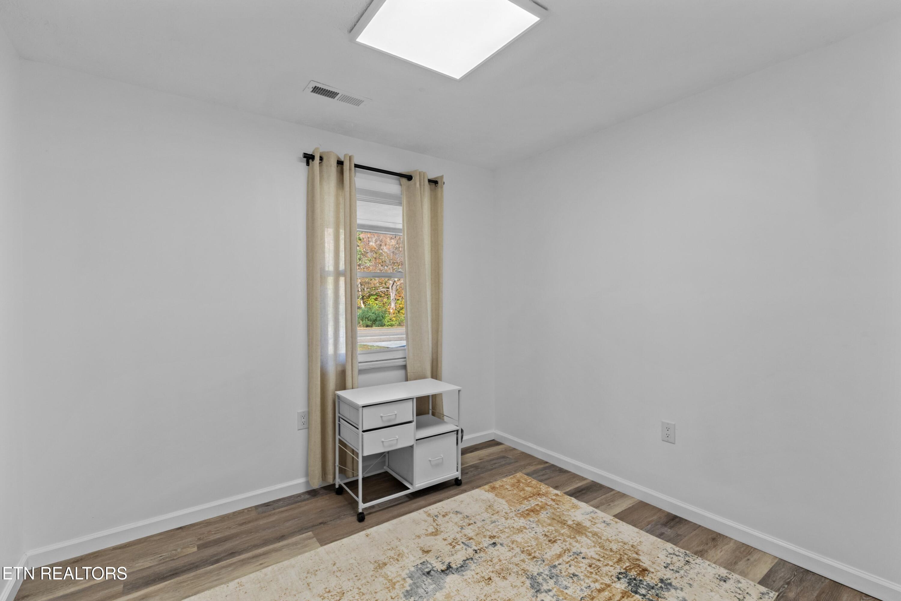 508 Highway 73 Newport, TN 37821 - Photo 15 of 28 019-508Tennessee73-Newport-TN-37821-SMAL