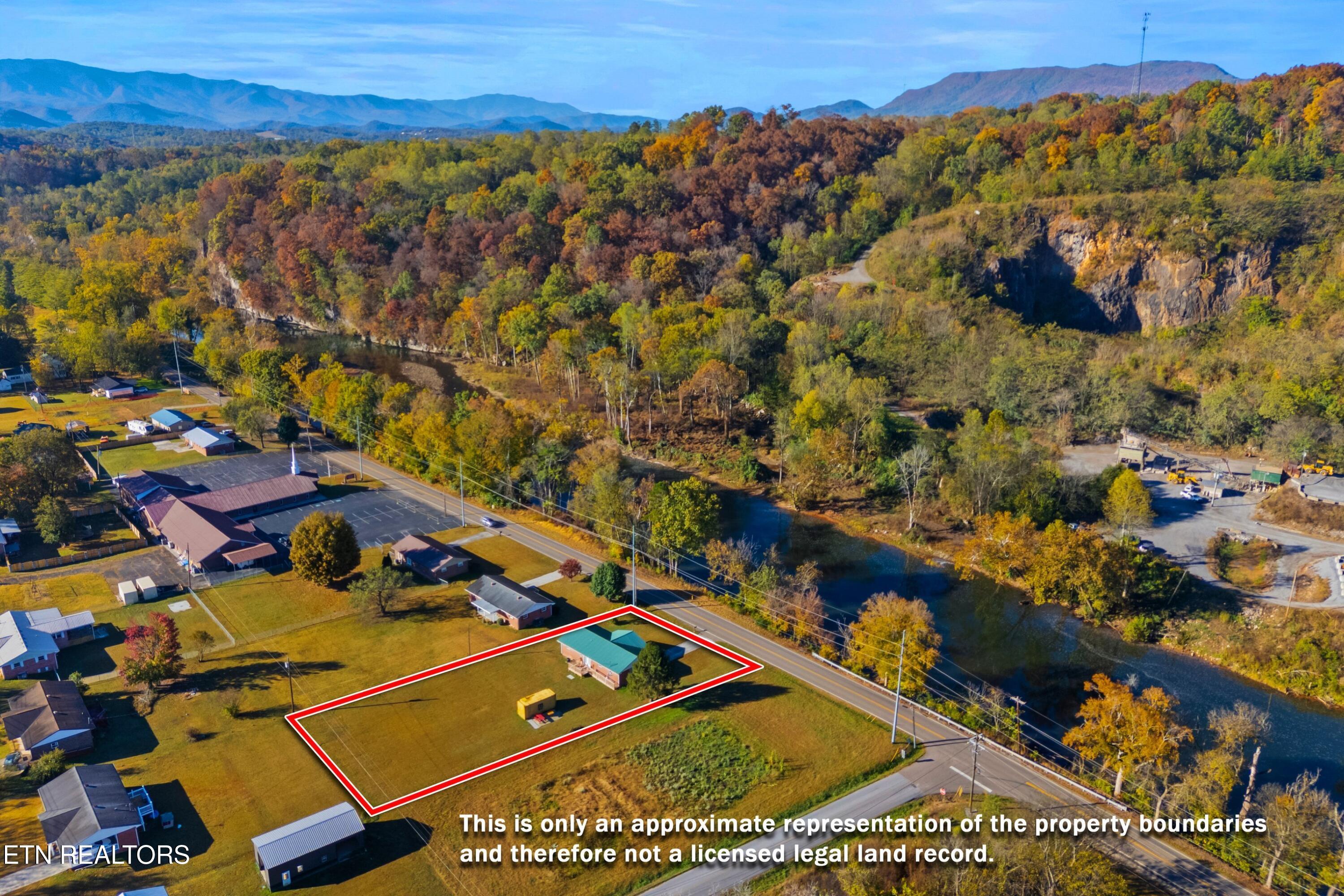 508 Highway 73 Newport, TN 37821 - Photo 26 of 28 005-508Tennessee73-Newport-TN-37821-SMAL