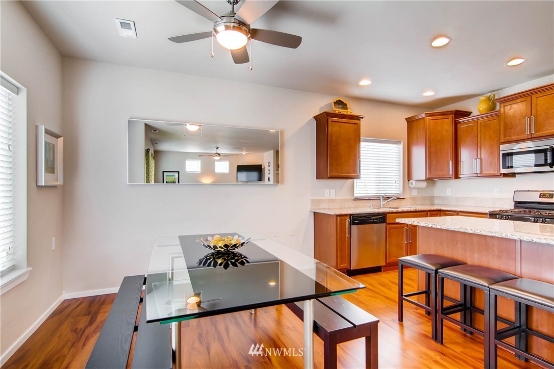 4506 146th Street Southeast Bothell, WA 98012 - Photo 6 of 25