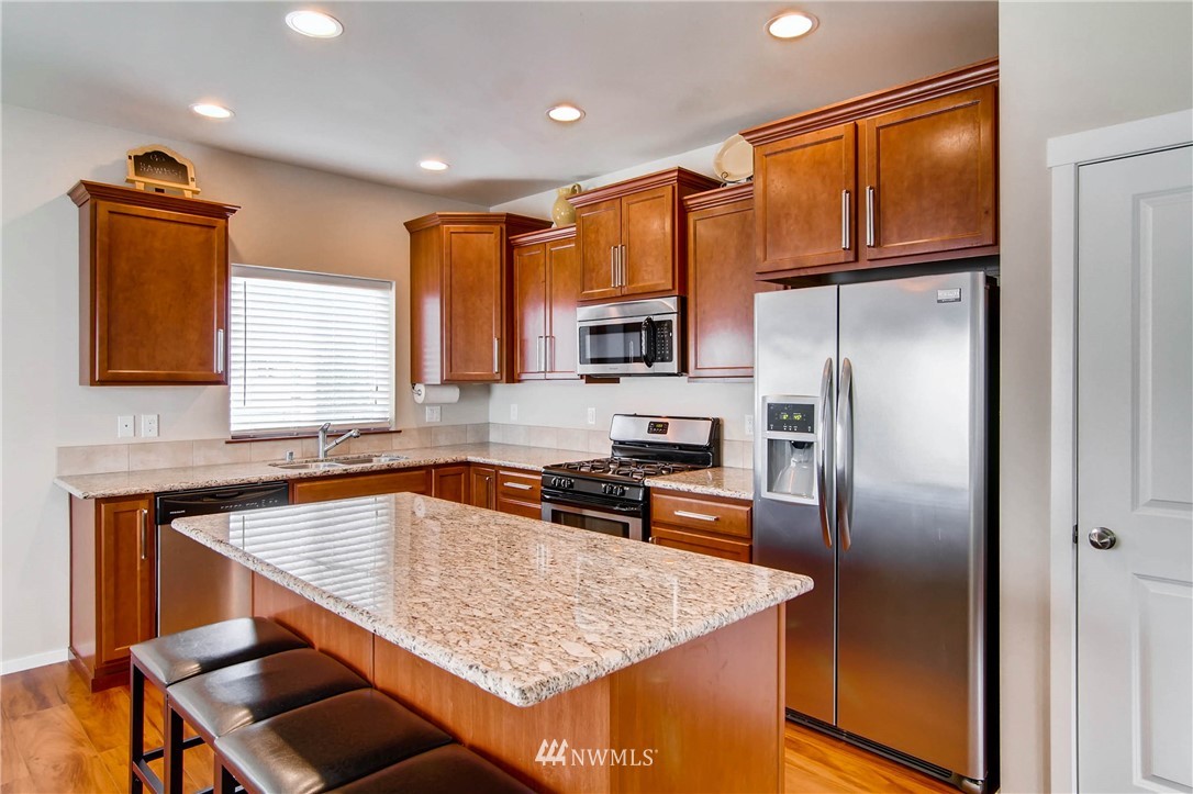 4506 146th Street Southeast Bothell, WA 98012 - Photo 7 of 25