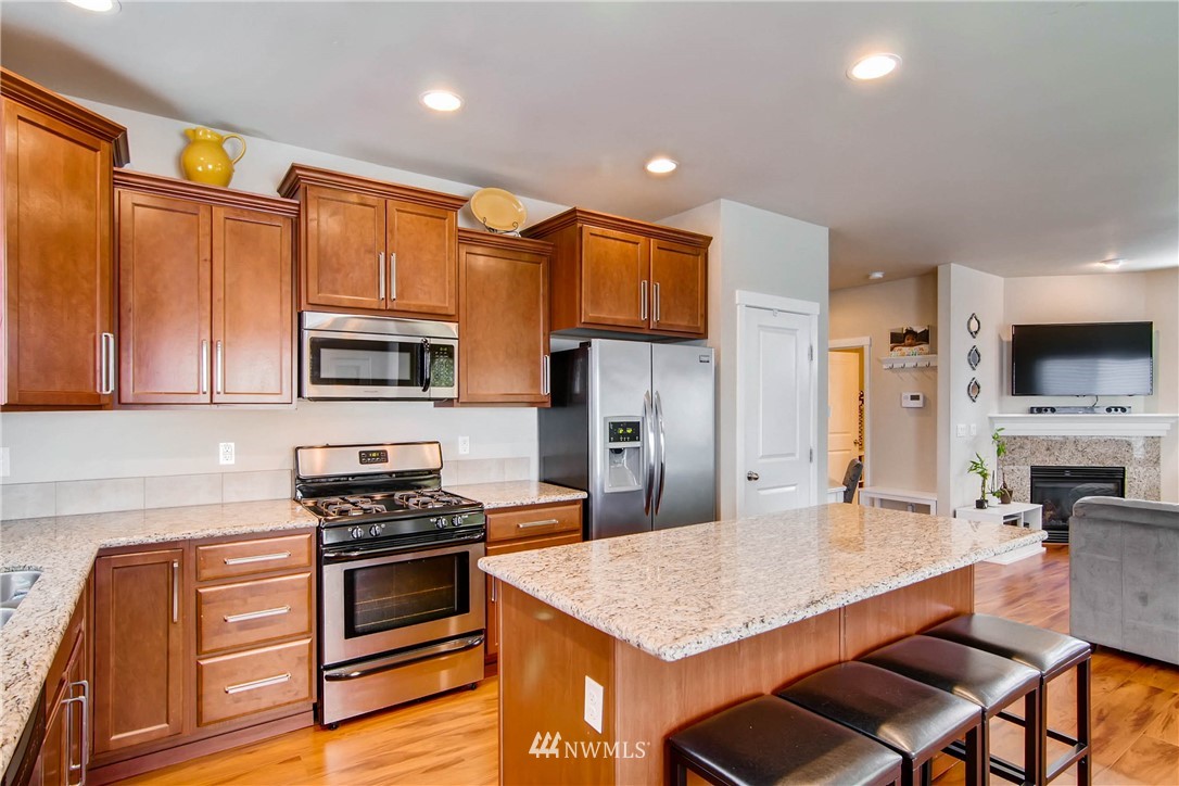 4506 146th Street Southeast Bothell, WA 98012 - Photo 8 of 25