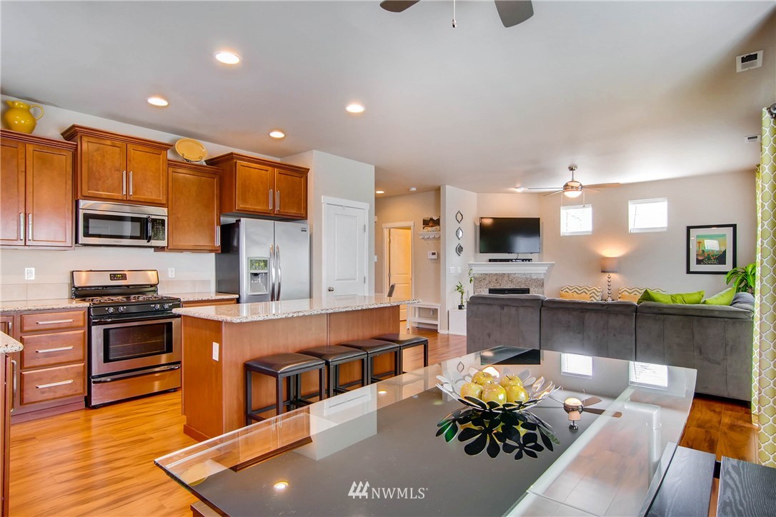 4506 146th Street Southeast Bothell, WA 98012 - Photo 9 of 25