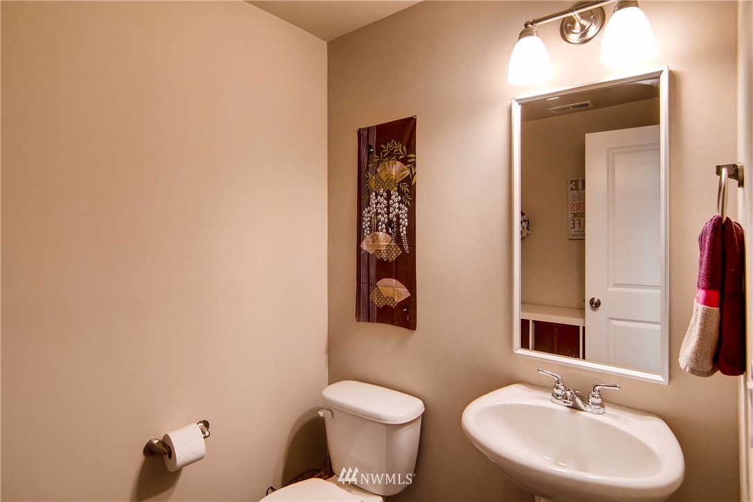 4506 146th Street Southeast Bothell, WA 98012 - Photo 10 of 25