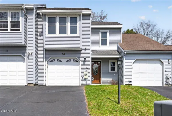 $242,500 | 34 Westchester Drive, Clifton Park, NY 12065