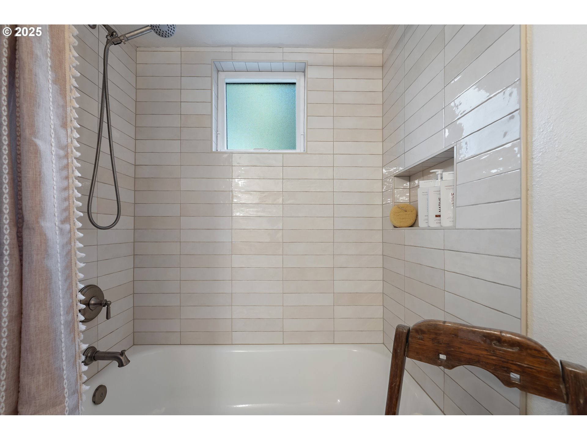 222 Ridgeway Road Lake Oswego, OR 97034 - Photo 31 of 37 Gallery Image 31