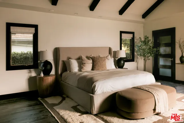 $2,795,000 | 5938 Jumilla Avenue, Woodland Hills, CA 91367