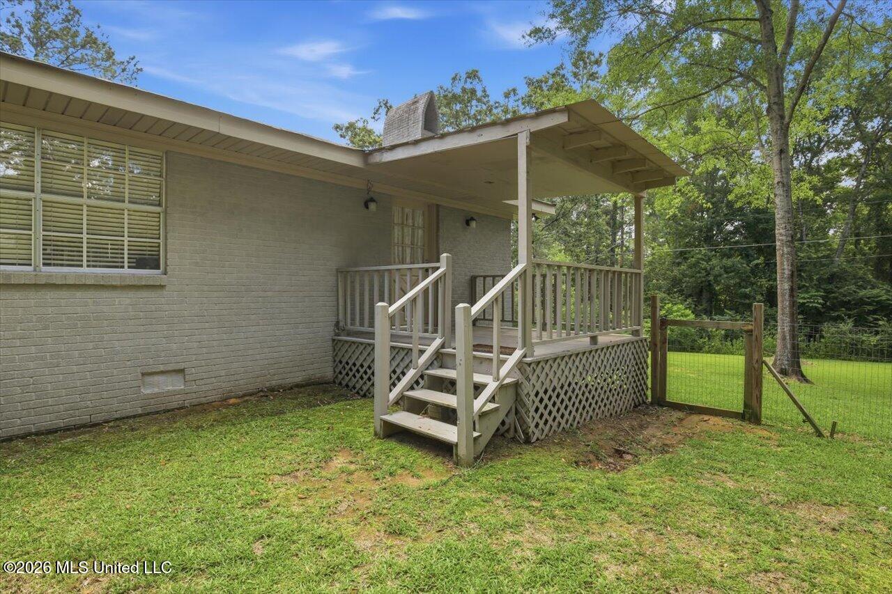 118 Pine Ridge Road Florence, MS 39073 - Photo 34 of 38 34-118 Pine Ridge Rd _ Hometoursms.com