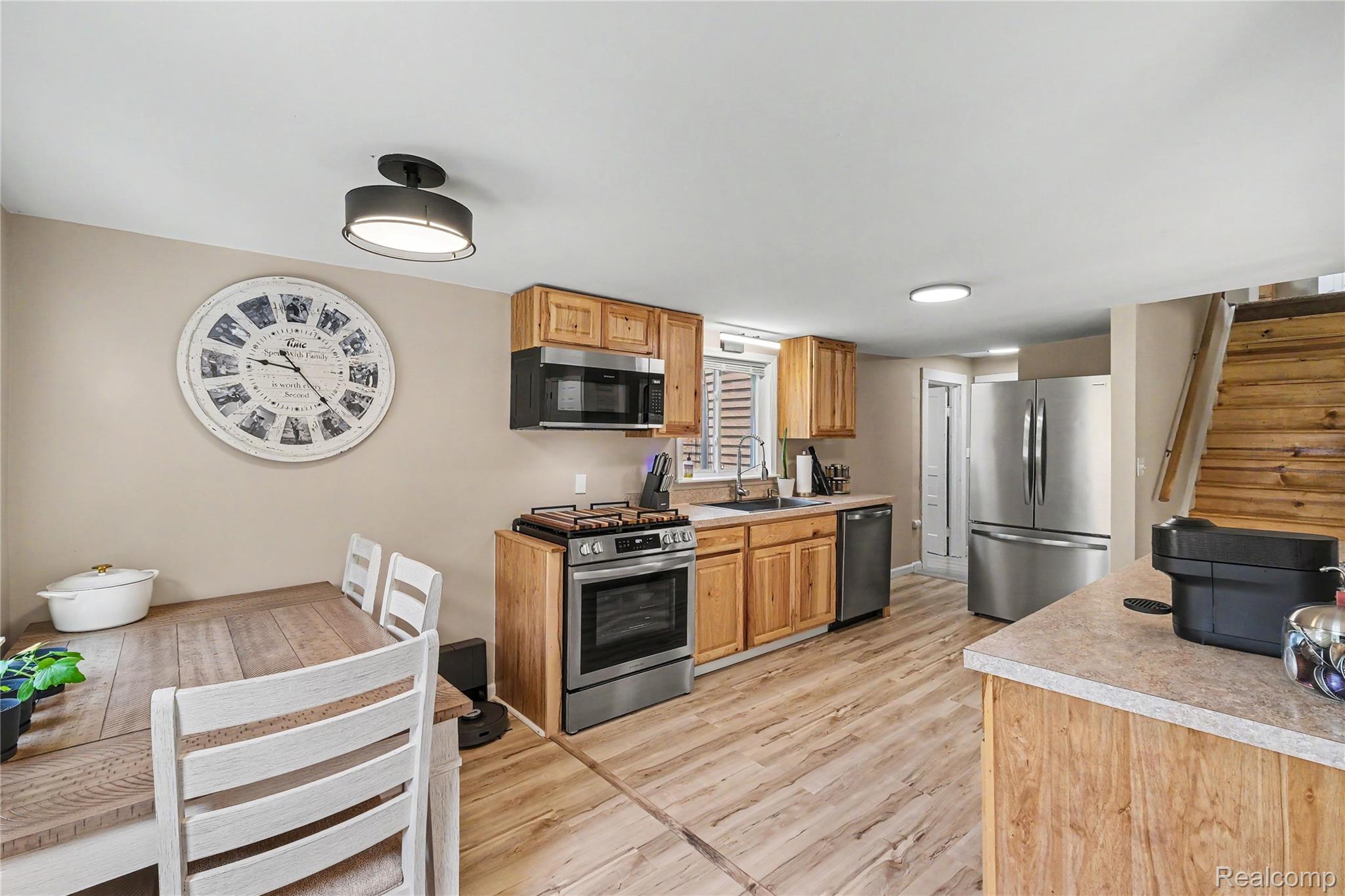 306 Mill Street Pinckney, MI 48169 - Photo 9 of 29 Plenty of cabinets and open space