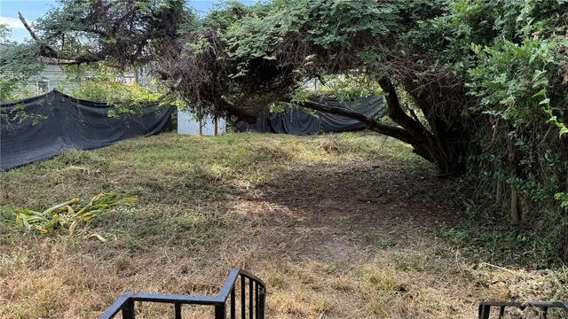 $1,700 | 1129 Darwin Street, Savannah, GA 31415