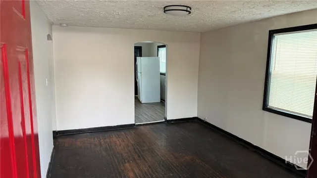 $1,700 | 1129 Darwin Street, Savannah, GA 31415