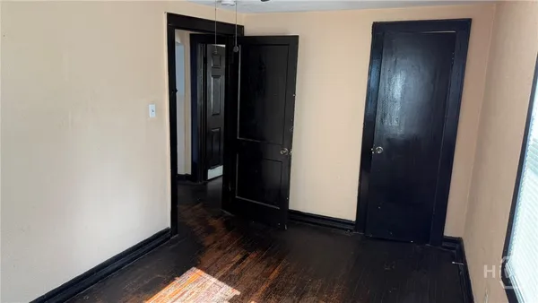 $1,700 | 1129 Darwin Street, Savannah, GA 31415