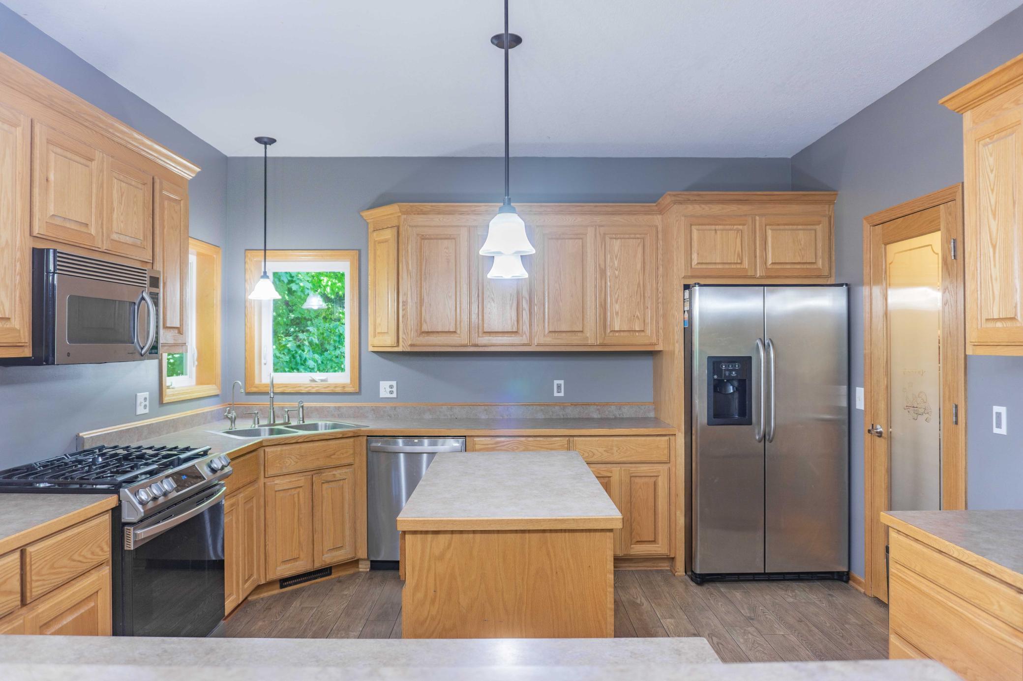 5450 Raven Point Road Prior Lake, MN 55372 - Photo 15 of 93 Gallery Image 15