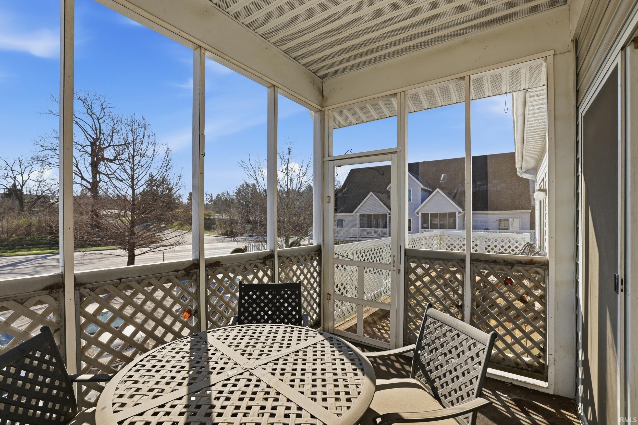 1310 South College Mall Road, Unit F5 Bloomington, IN 47401 - Photo 4 of 23