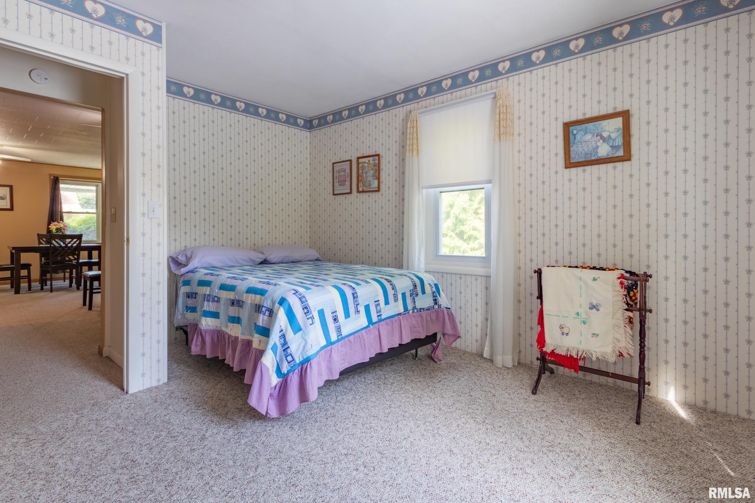 409 West Fisk Street Macomb, IL 61455 - Photo 14 of 36