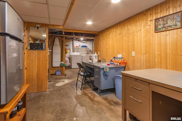 $115,500 | 409 West Fisk Street, Macomb, IL 61455