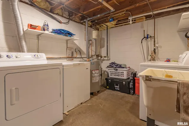 $115,500 | 409 West Fisk Street, Macomb, IL 61455