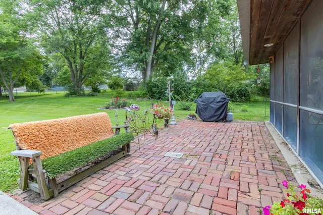 $115,500 | 409 West Fisk Street, Macomb, IL 61455