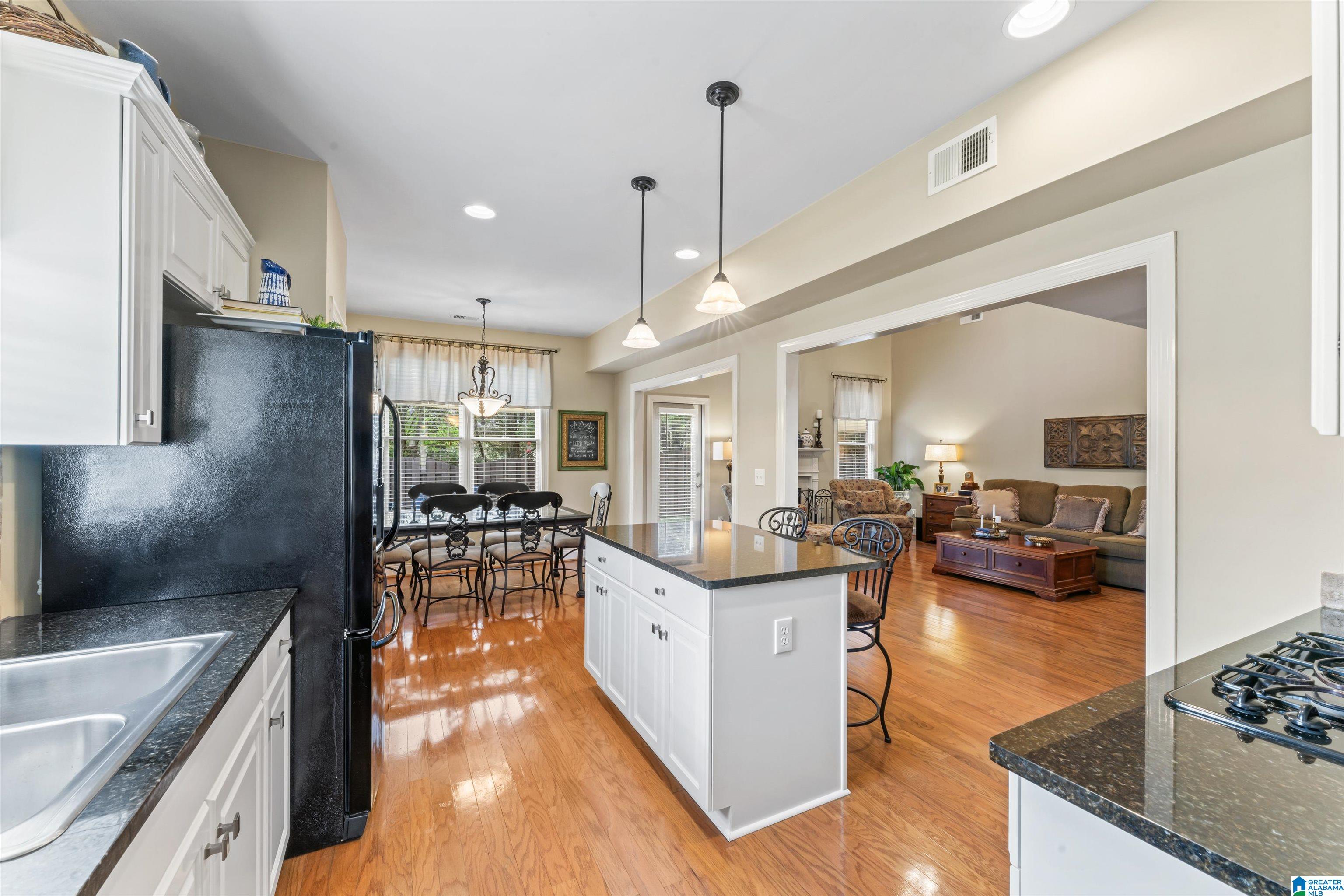 2608 Arbor Way Hoover, AL 35244 - Photo 21 of 58