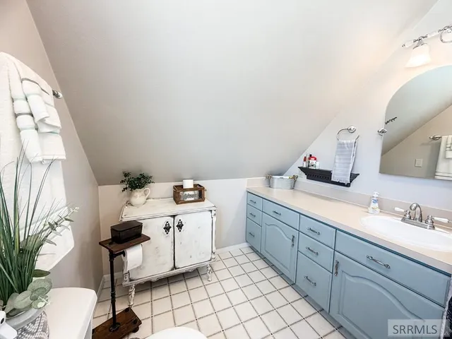 $670,000 | 7281 North 45th East, Idaho Falls, ID 83401