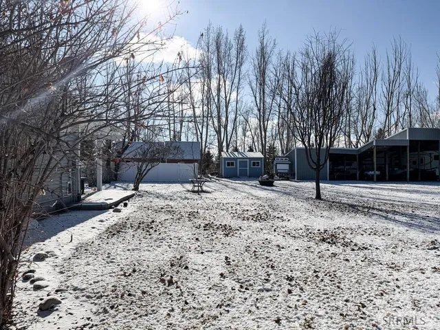 $670,000 | 7281 North 45th East, Idaho Falls, ID 83401