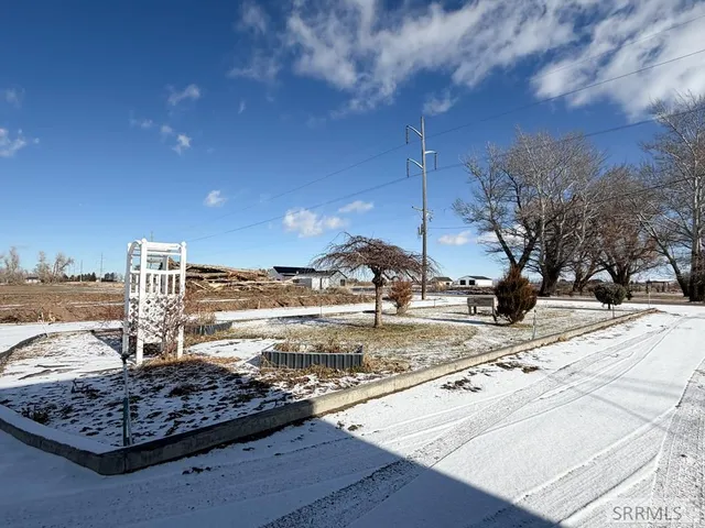 $670,000 | 7281 North 45th East, Idaho Falls, ID 83401