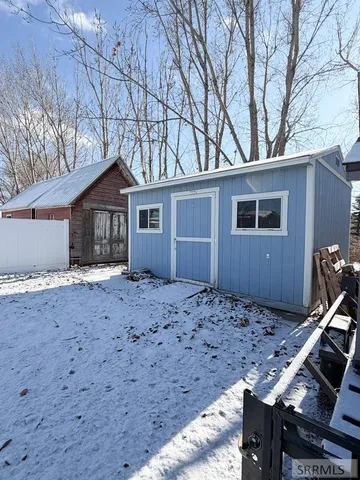 $670,000 | 7281 North 45th East, Idaho Falls, ID 83401