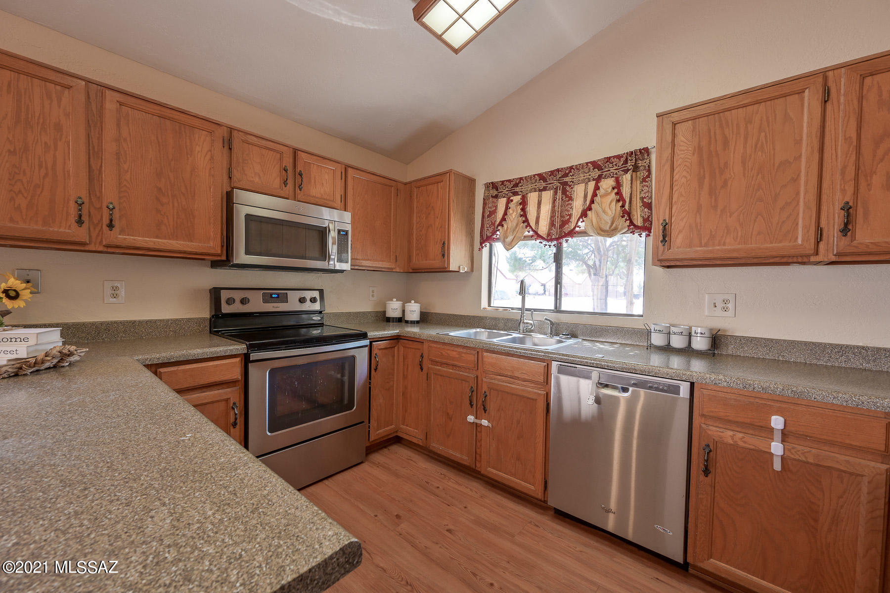 4351 West Viewpointe Place Tucson, AZ 85741 - Photo 13 of 44