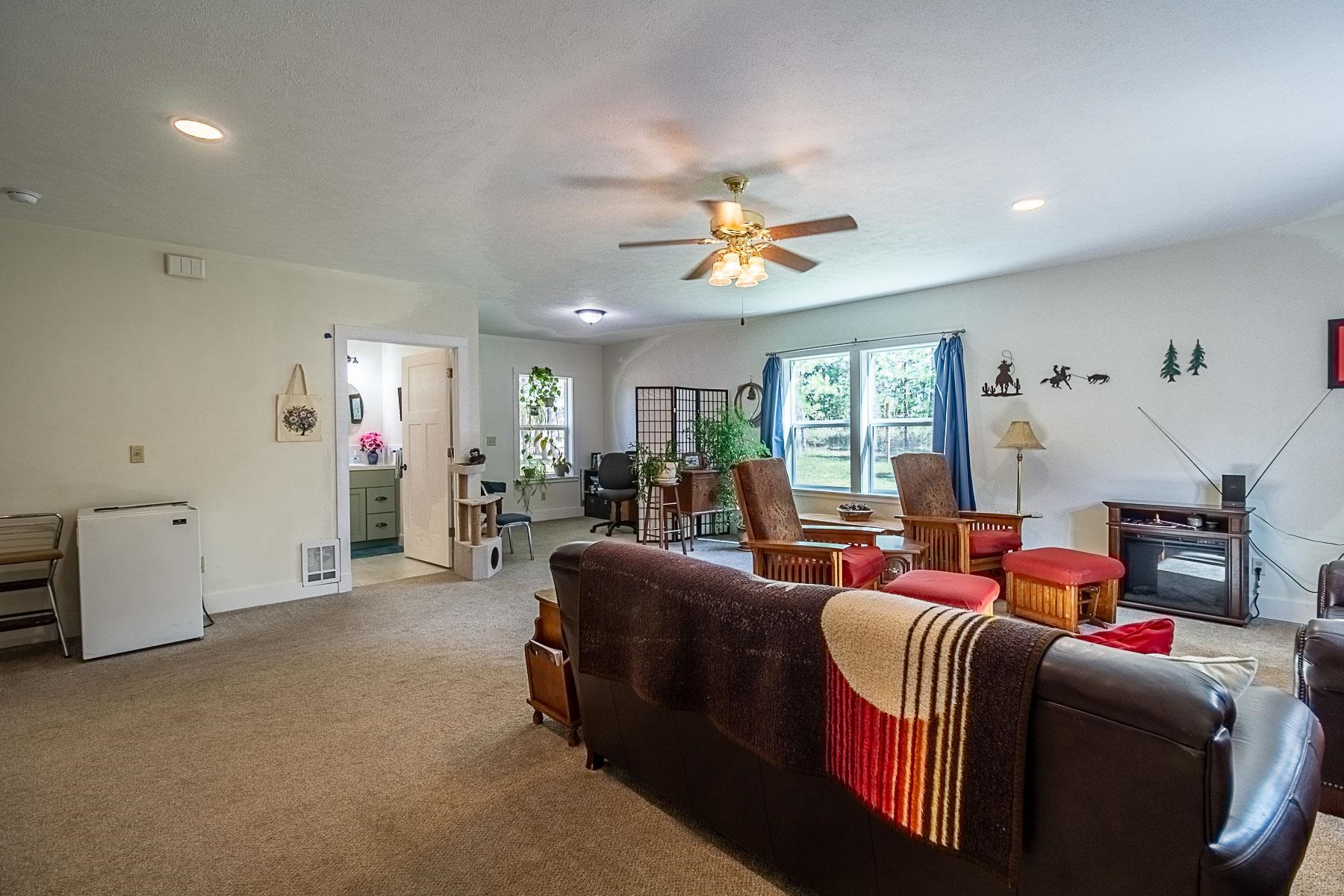 21 West Chattaroy Road Colbert, WA 99005 - Photo 39 of 50 Gallery Image 39